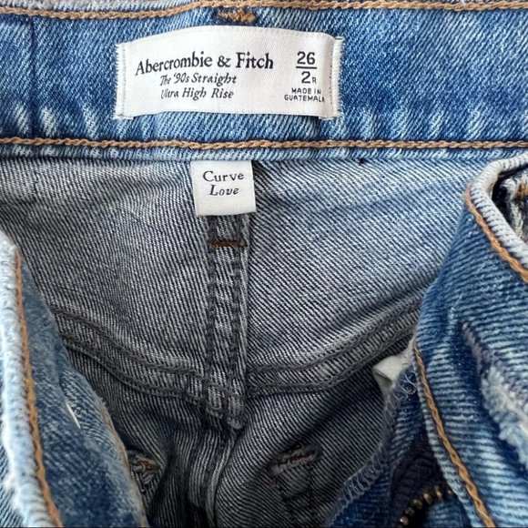 Abercrombie & Fitch Womens Curve Love Ultra High Rise 90s Straight Jean Size 26 - Picture 9 of 10